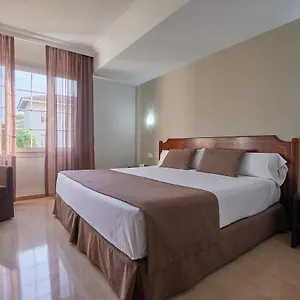4* Szálloda Ayre